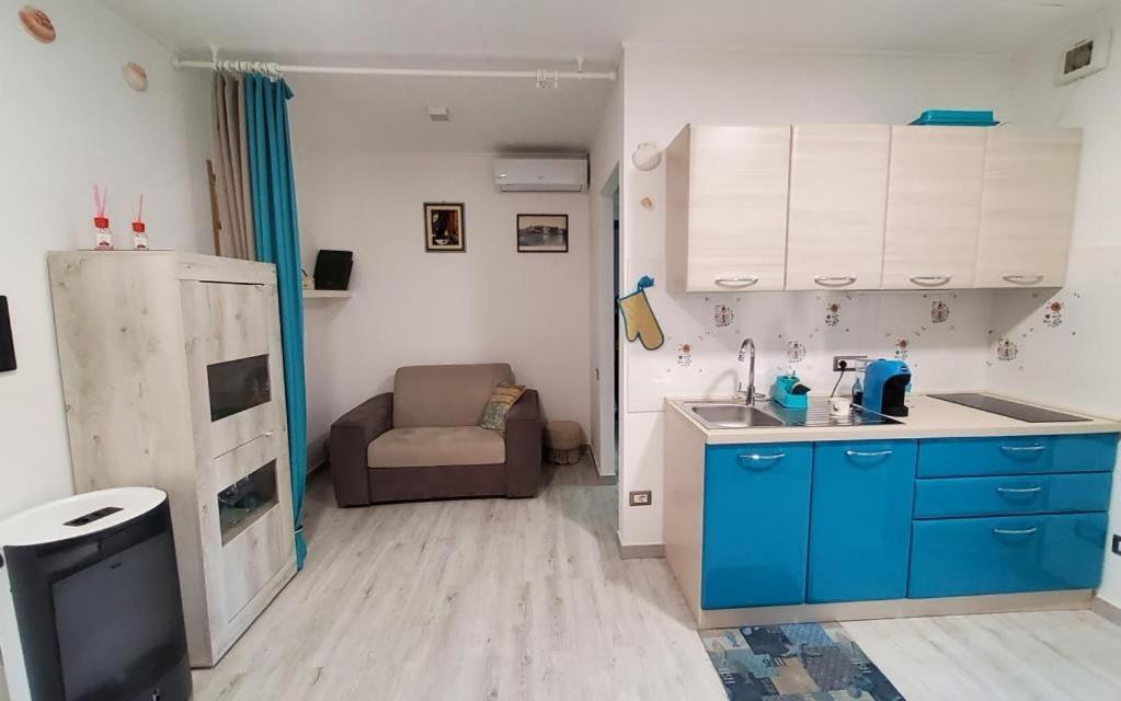 Ambos Mundos Apartment Quartu SantʼElena Exterior foto